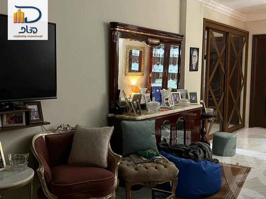 https://aqarmap.com.eg/ar/listing/6573953-for-sale-cairo-new-cairo-compounds-hyde-park-centre-ville-hyde-park