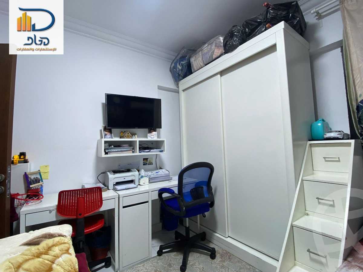 https://aqarmap.com.eg/ar/listing/6573953-for-sale-cairo-new-cairo-compounds-hyde-park-centre-ville-hyde-park