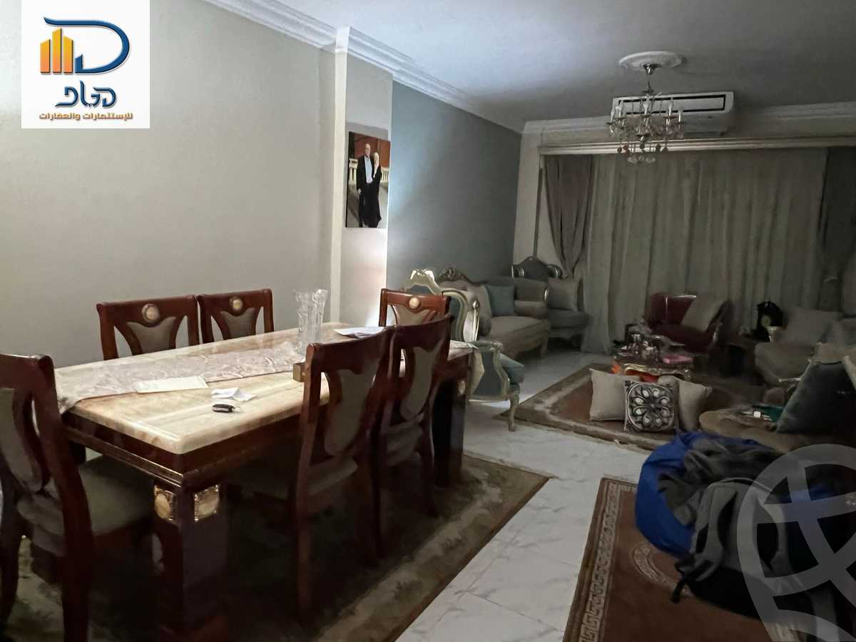 https://aqarmap.com.eg/ar/listing/6573953-for-sale-cairo-new-cairo-compounds-hyde-park-centre-ville-hyde-park