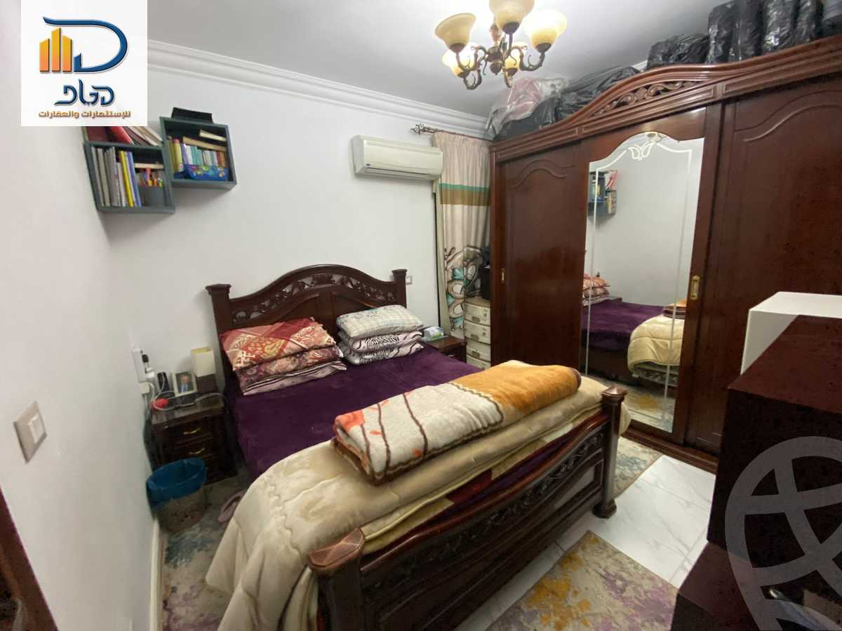 https://aqarmap.com.eg/ar/listing/6573953-for-sale-cairo-new-cairo-compounds-hyde-park-centre-ville-hyde-park