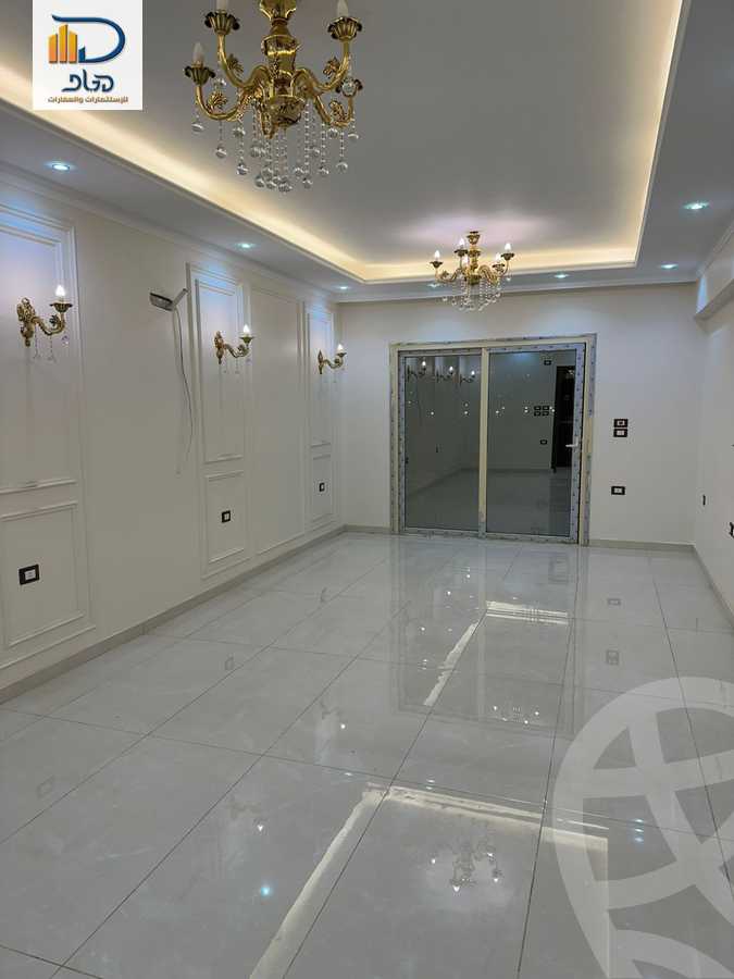 https://aqarmap.com.eg/ar/listing/6593447-for-rent-cairo-new-cairo-compounds-town-residence