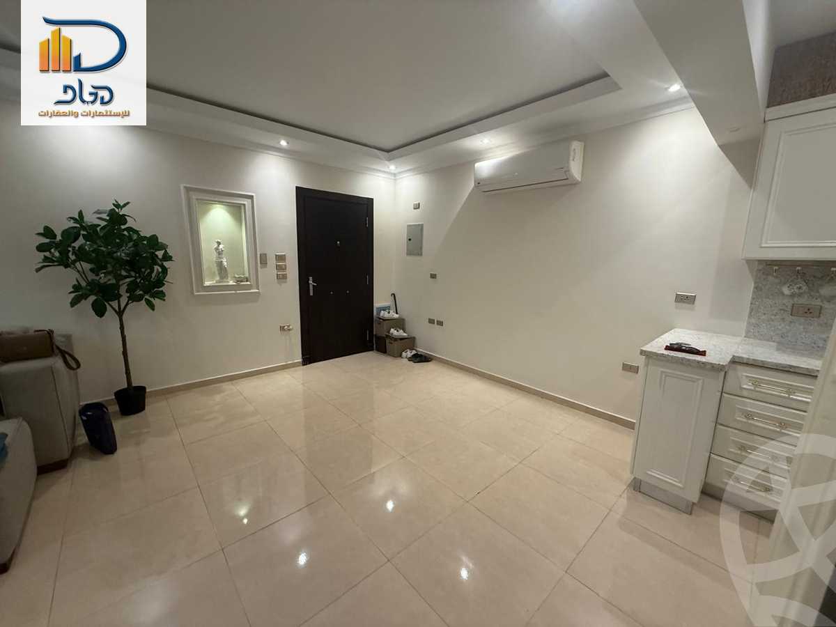 https://aqarmap.com.eg/ar/listing/6593492-for-rent-cairo-new-cairo-compounds-moon-valley