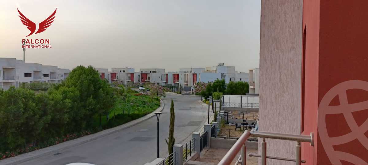 https://aqarmap.com.eg/en/listing/4106339-for-sale-cairo-new-cairo-madinaty-lmntq-lwl-fylt-talaat-mostafa-rd