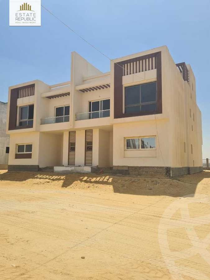 https://aqarmap.com.eg/ar/listing/3851681-for-sale-cairo-new-administrative-capital-r7-bwrdwwk