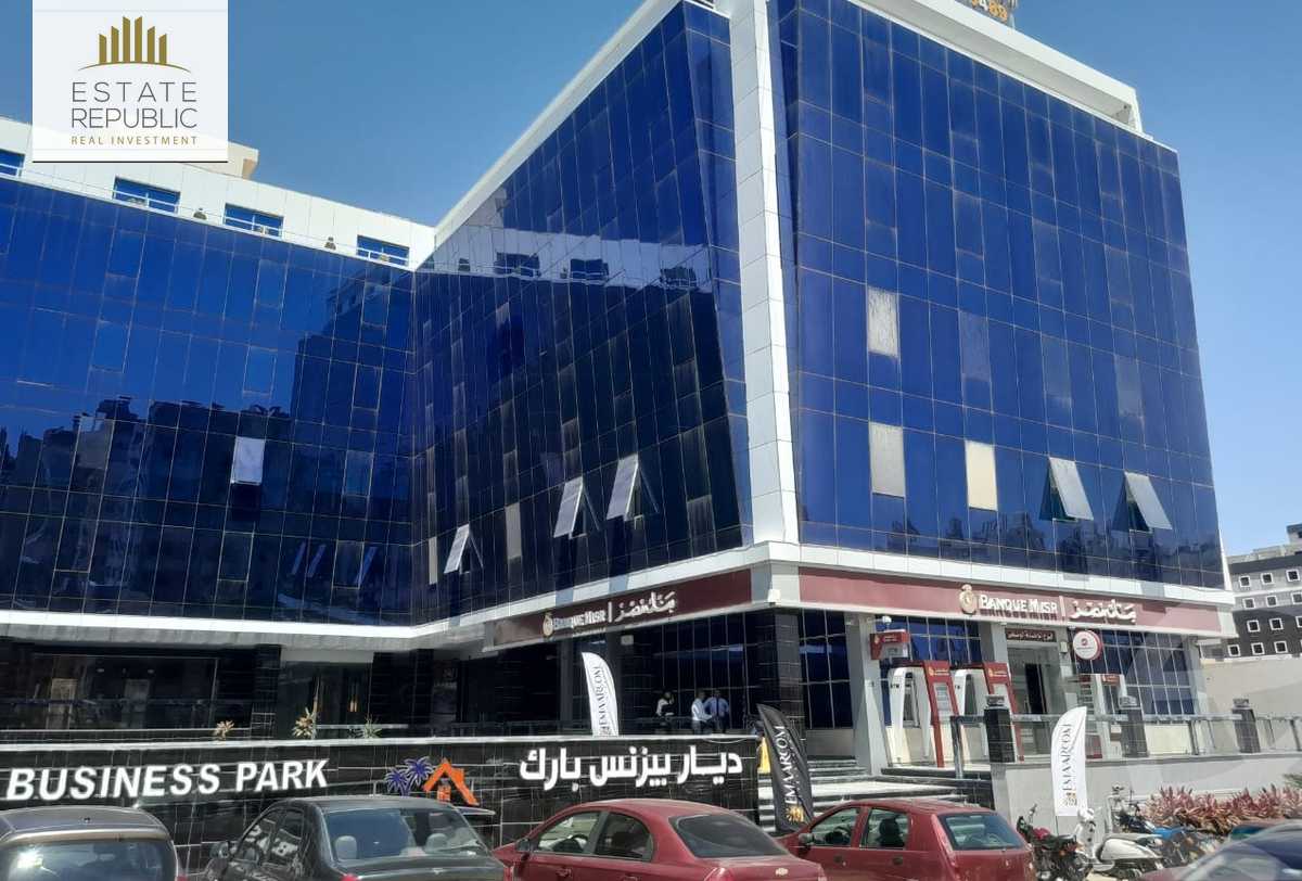 https://aqarmap.com.eg/ar/listing/3979137-for-sale-cairo-maadi-ring-road-medium-plateau-mntq-fr-y-blhdb-lwst