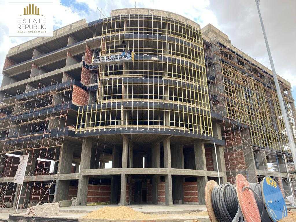 https://aqarmap.com.eg/en/listing/4128424-for-sale-cairo-new-administrative-capital-new-capital-commercial-projects