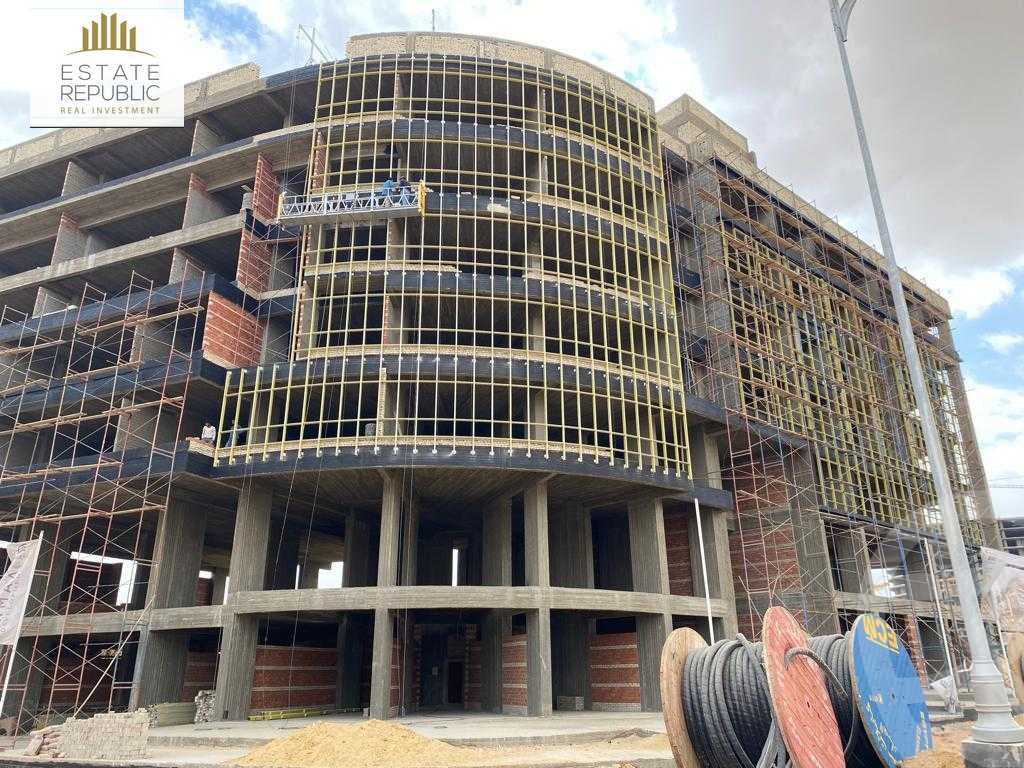 https://aqarmap.com.eg/en/listing/4128424-for-sale-cairo-new-administrative-capital-new-capital-commercial-projects