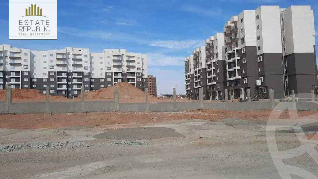https://aqarmap.com.eg/ar/listing/4152943-for-sale-cairo-new-administrative-capital-r7-kmbwnd-stw