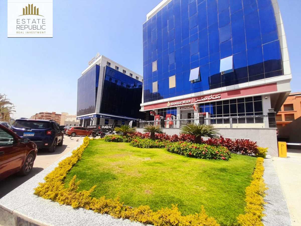 https://aqarmap.com.eg/ar/listing/4170916-for-sale-cairo-mokattam-el-hadabah-el-wosta-mntq-fr-y-blhdb-lwst