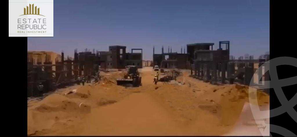 https://aqarmap.com.eg/ar/listing/4231016-for-sale-cairo-el-mostakbal-city-compounds-nyoum-arab-development