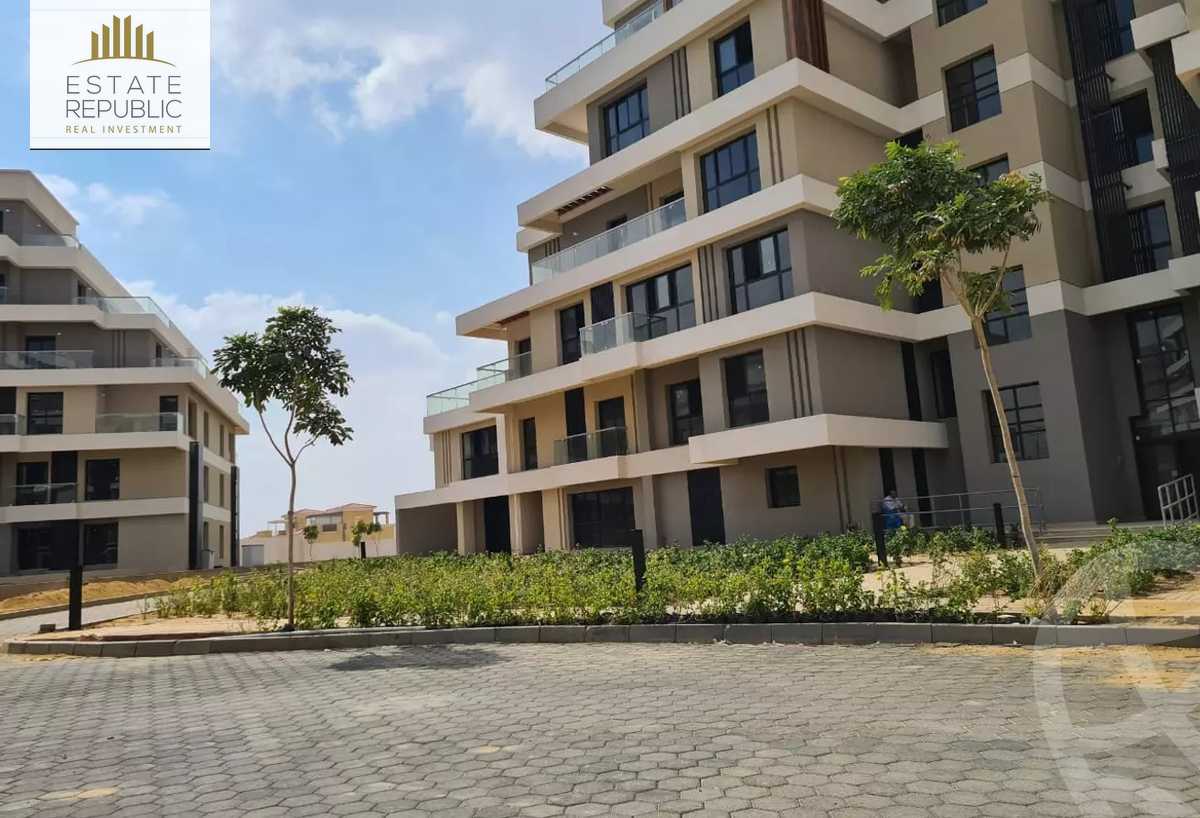 https://aqarmap.com.eg/ar/listing/4297971-for-sale-cairo-new-cairo-compounds-kmbwnd-sky-kwndwz-swdyk-villette