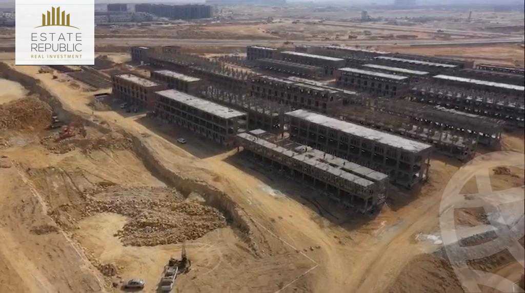 https://aqarmap.com.eg/ar/listing/4333700-for-sale-cairo-new-cairo-lmstqbl-syty-compounds-kmbwnd-mwnty-nbwlywny-rybwrtj-l-qry