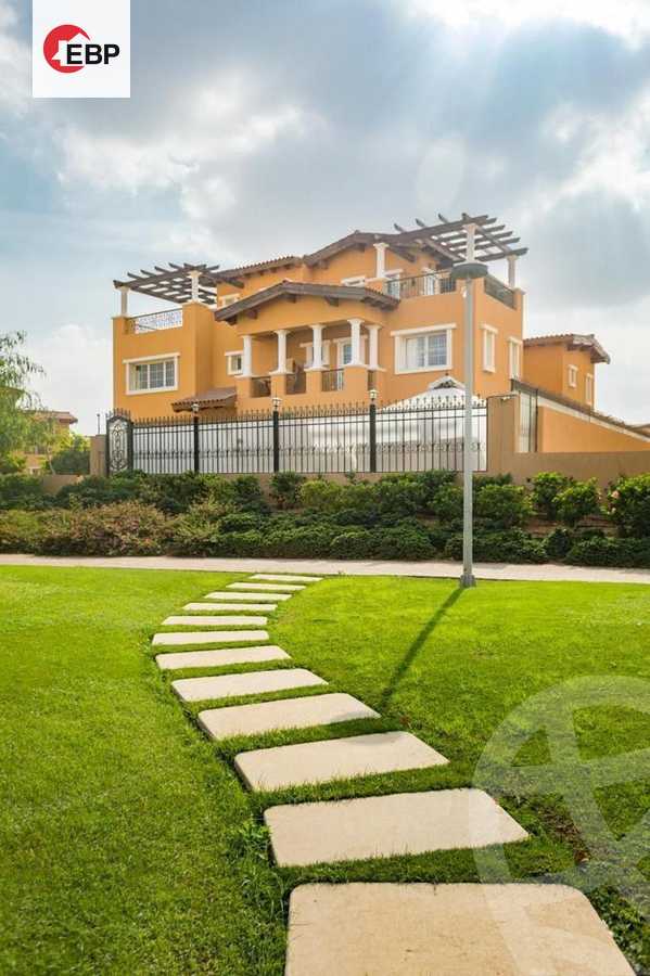 https://aqarmap.com.eg/ar/listing/3875856-for-sale-cluster-1-hyde-park