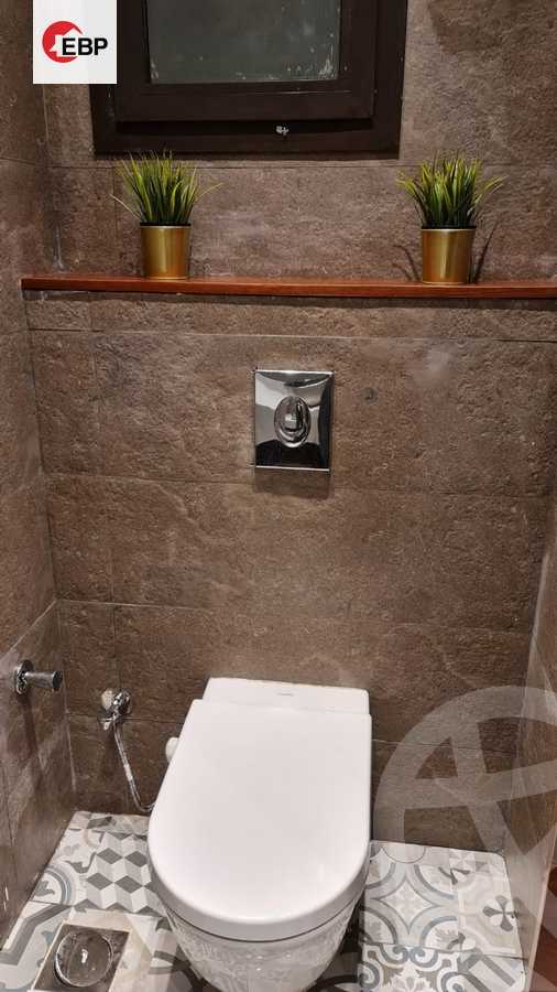 https://aqarmap.com.eg/en/listing/3912693-for-rent-cluster-1-hyde-park