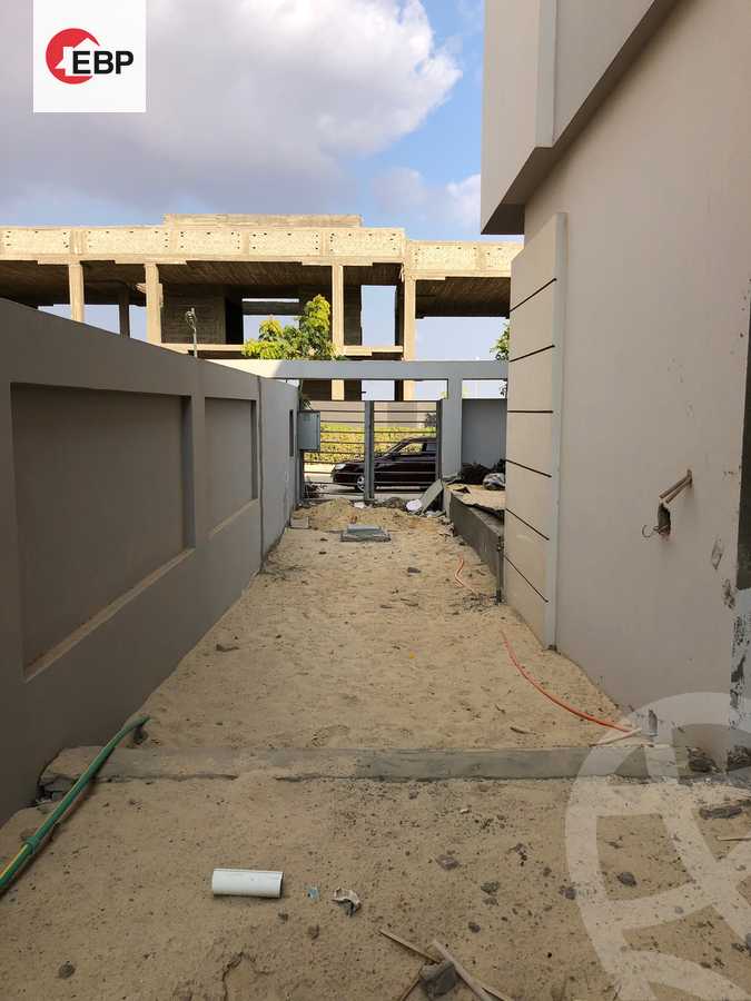 https://aqarmap.com.eg/en/listing/4237841-for-sale-cairo-el-sheikh-zayed-city-compounds-in-sheikh-zayed-el-patio-zahraa