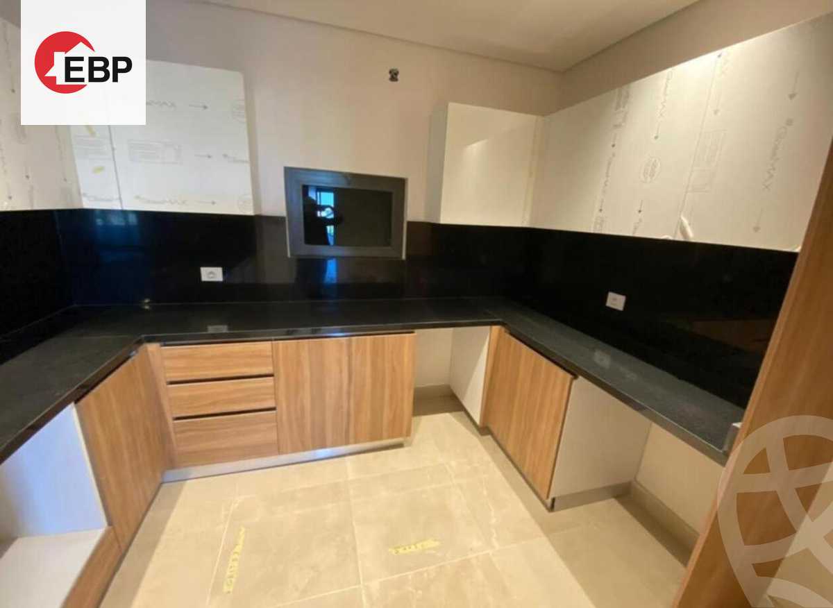 https://aqarmap.com.eg/ar/listing/4261770-for-sale-cairo-el-sheikh-zayed-city-compounds-zyd-wr-llttwyr