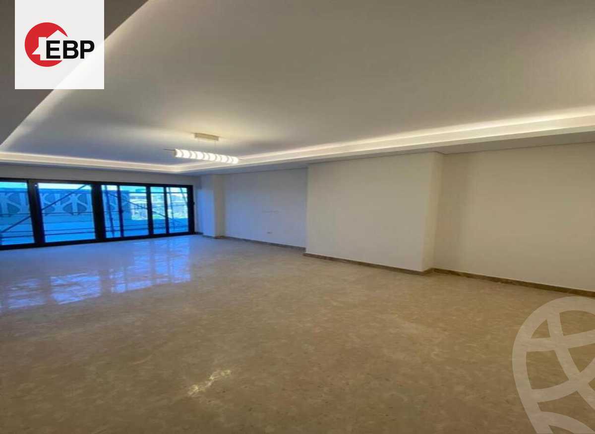 https://aqarmap.com.eg/ar/listing/4261770-for-sale-cairo-el-sheikh-zayed-city-compounds-zyd-wr-llttwyr