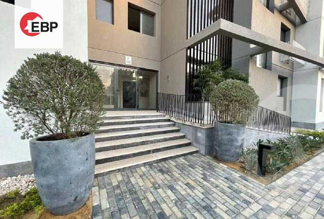 https://aqarmap.com.eg/en/listing/3934592-for-sale-cairo-new-cairo-compounds-kmbwnd-sky-kwndwz-swdyk-villette