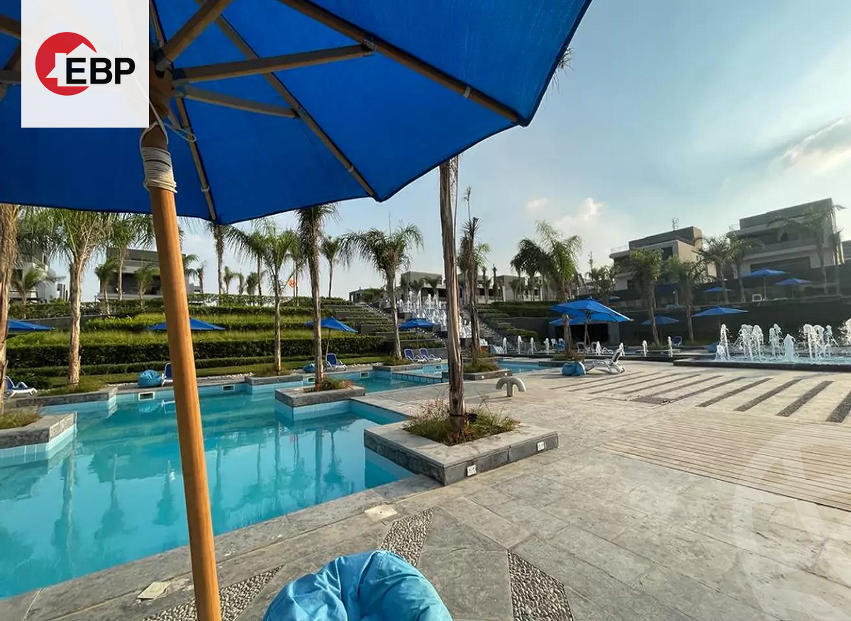 https://aqarmap.com.eg/en/listing/4290468-for-sale-cairo-el-sheikh-zayed-city-compounds-in-sheikh-zayed-el-patio-zahraa