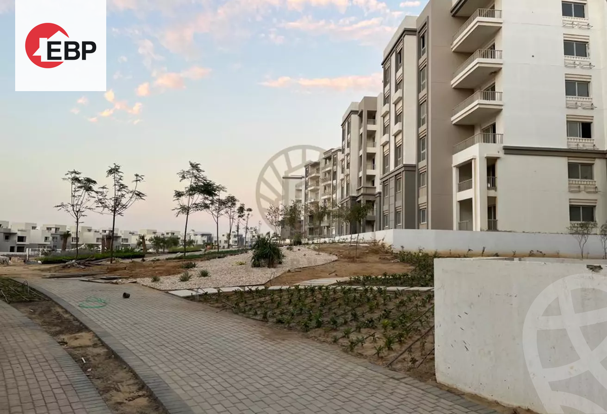 https://aqarmap.com.eg/ar/listing/4340204-for-sale-park-corner-hyde-park