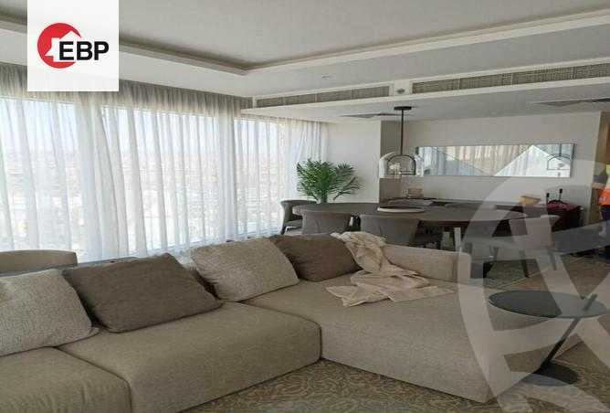 https://aqarmap.com.eg/ar/listing/4366622-for-sale-cairo-el-sheikh-zayed-city-compounds-zyd-wr-llttwyr