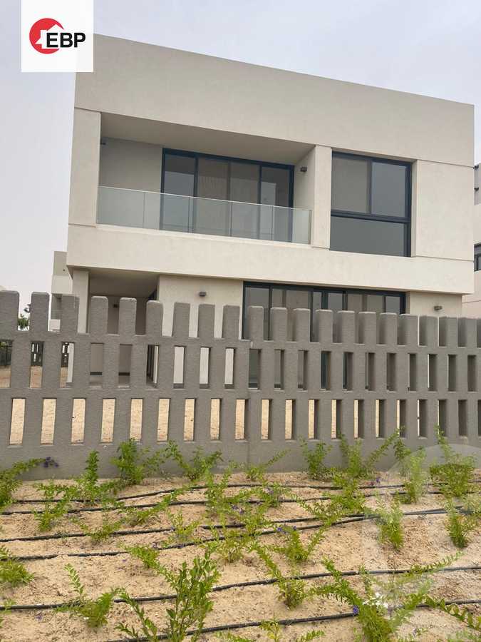 https://aqarmap.com.eg/en/listing/4043002-for-sale-mdyn-lshrwq-compounds-alborouj