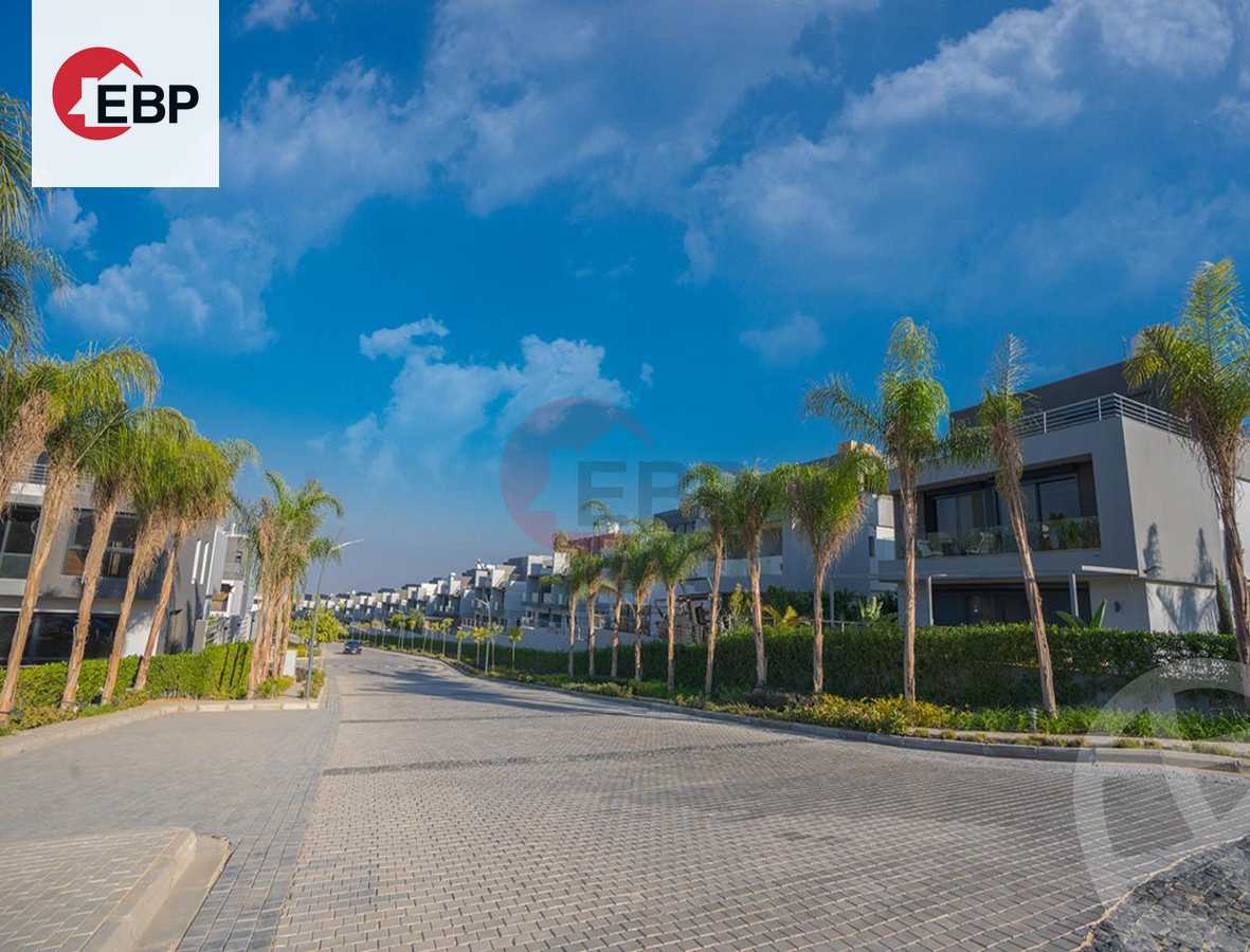 https://aqarmap.com.eg/en/listing/4073172-for-sale-cairo-el-sheikh-zayed-city-compounds-in-sheikh-zayed-el-patio-zahraa