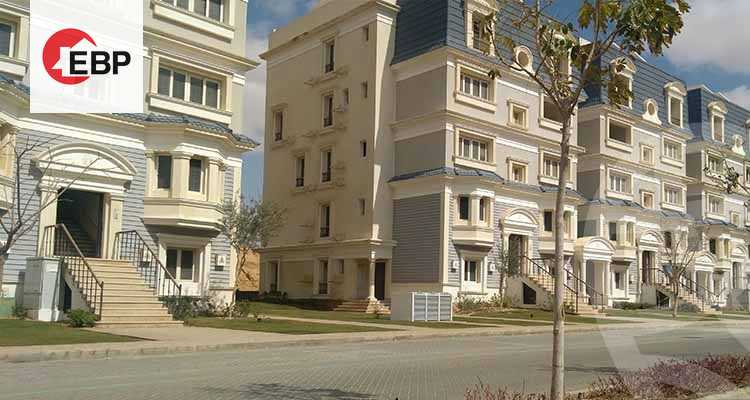 https://aqarmap.com.eg/ar/listing/4910849-for-sale-cairo-new-cairo-compounds-mountain-view-hyde-park