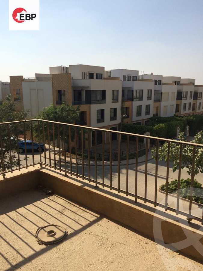 https://aqarmap.com.eg/en/listing/4142312-for-sale-cairo-el-sheikh-zayed-city-compounds-kmbwnd-wyst-twn-swdyk