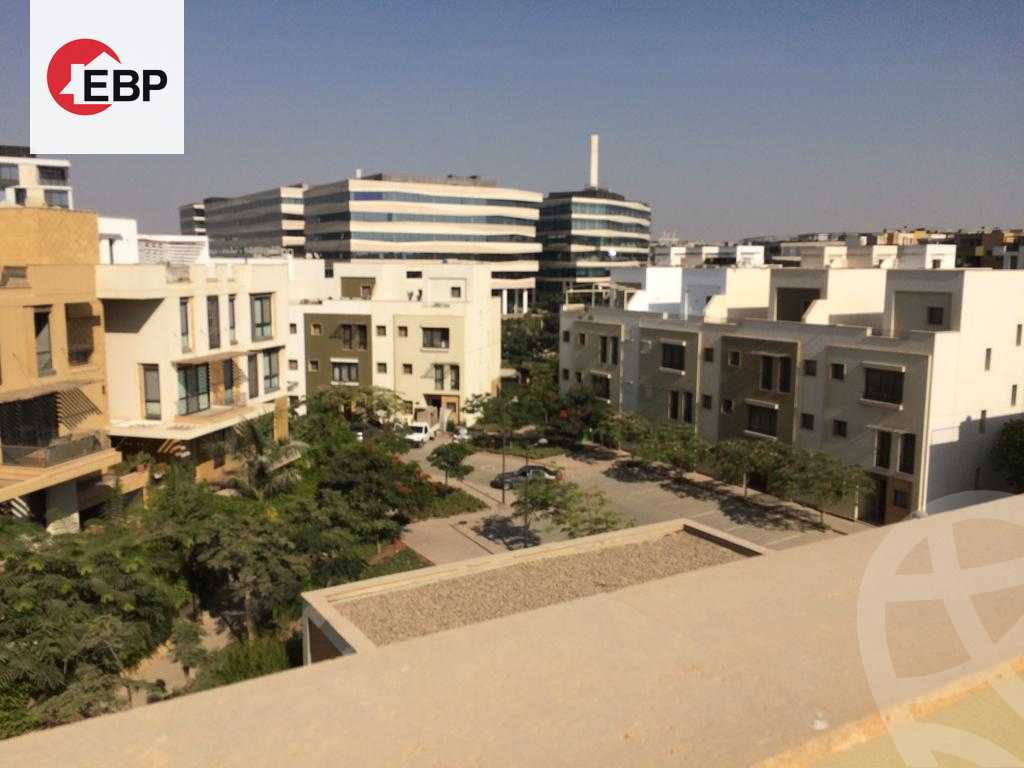 https://aqarmap.com.eg/en/listing/4142312-for-sale-cairo-el-sheikh-zayed-city-compounds-kmbwnd-wyst-twn-swdyk