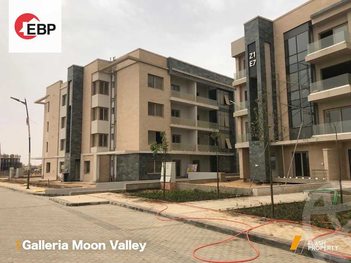https://aqarmap.com.eg/en/listing/4171043-for-sale-cairo-new-cairo-compounds-galleria-moon-valley
