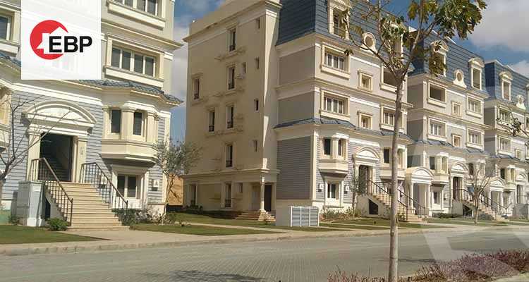 https://aqarmap.com.eg/en/listing/4204647-for-sale-cairo-new-cairo-compounds-mountain-view-hyde-park