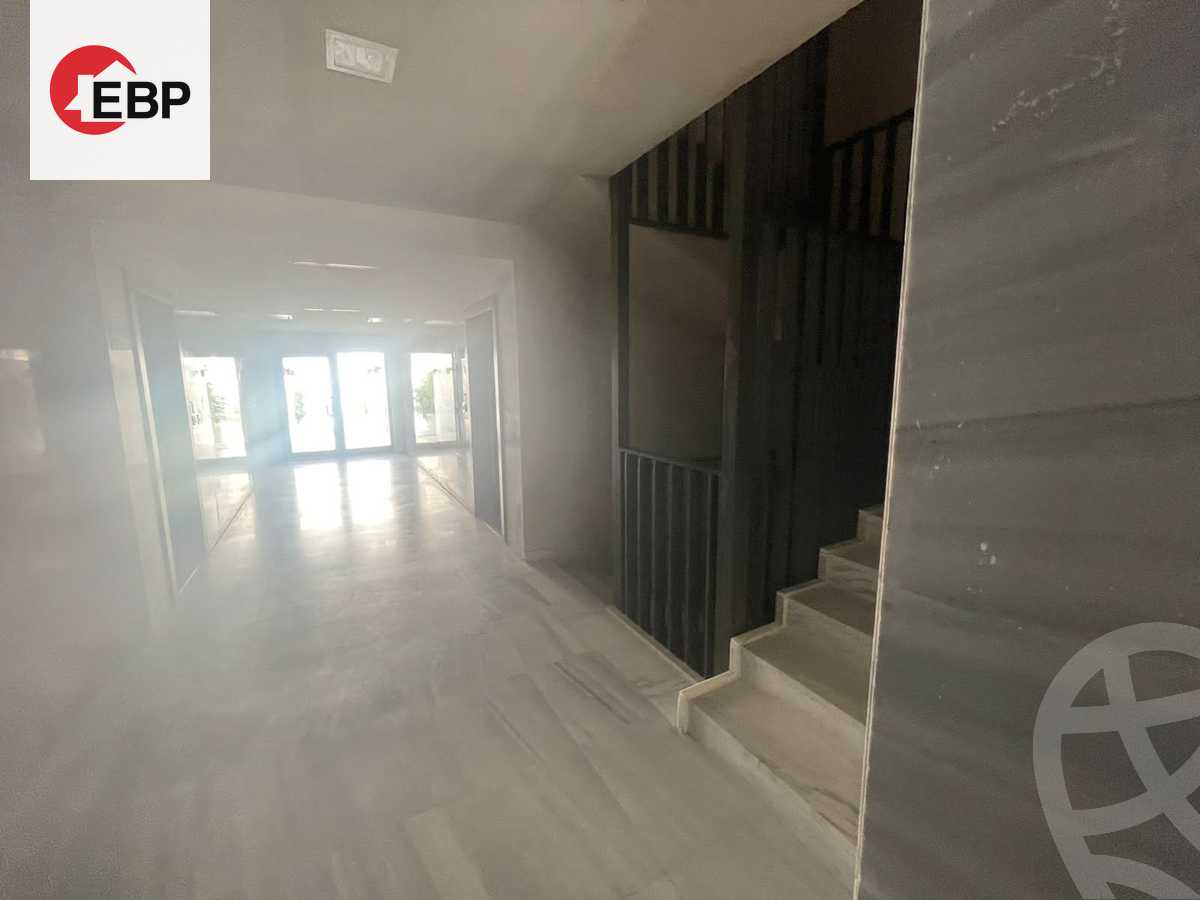 https://aqarmap.com.eg/en/listing/4245371-for-sale-cairo-new-cairo-compounds-lakeview-residence