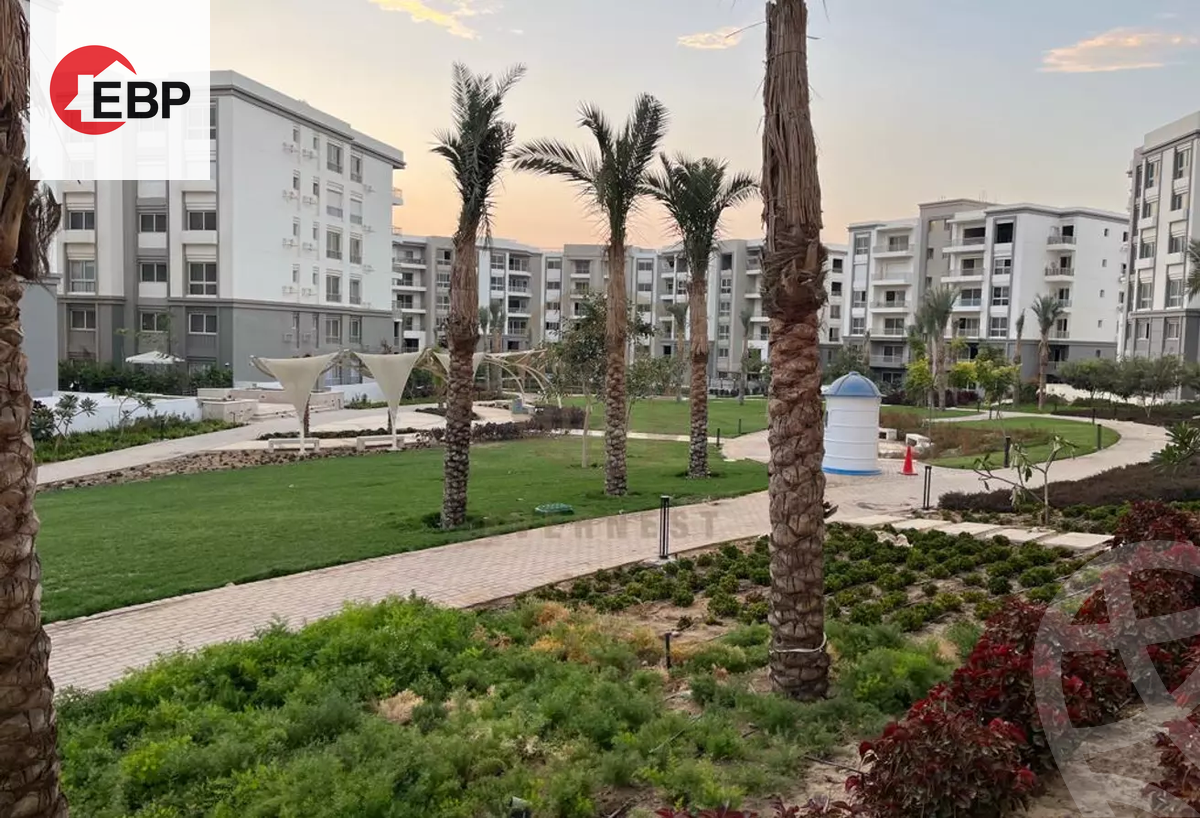 https://aqarmap.com.eg/ar/listing/4300900-for-sale-park-corner-hyde-park