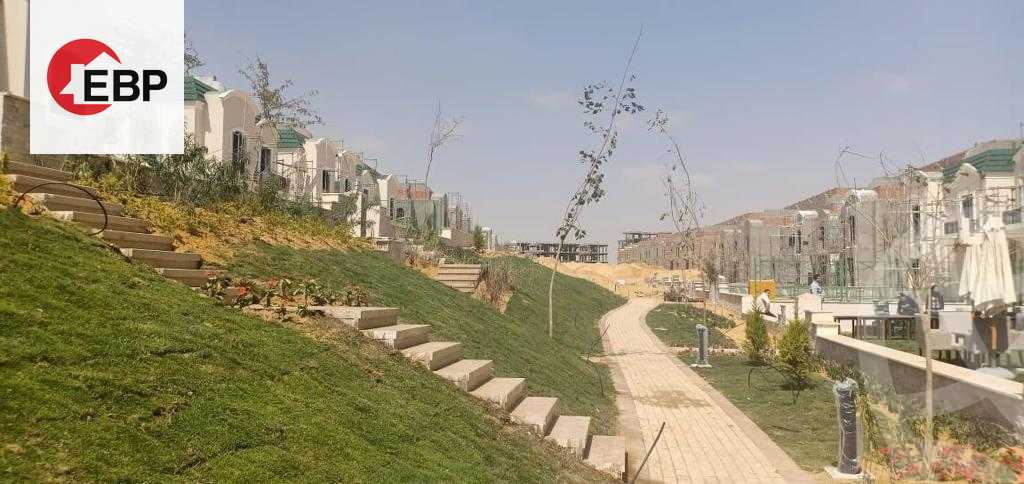 https://aqarmap.com.eg/en/listing/4306412-for-sale-cairo-new-cairo-lmstqbl-syty-compounds-in-mostakbal-city-lavenir