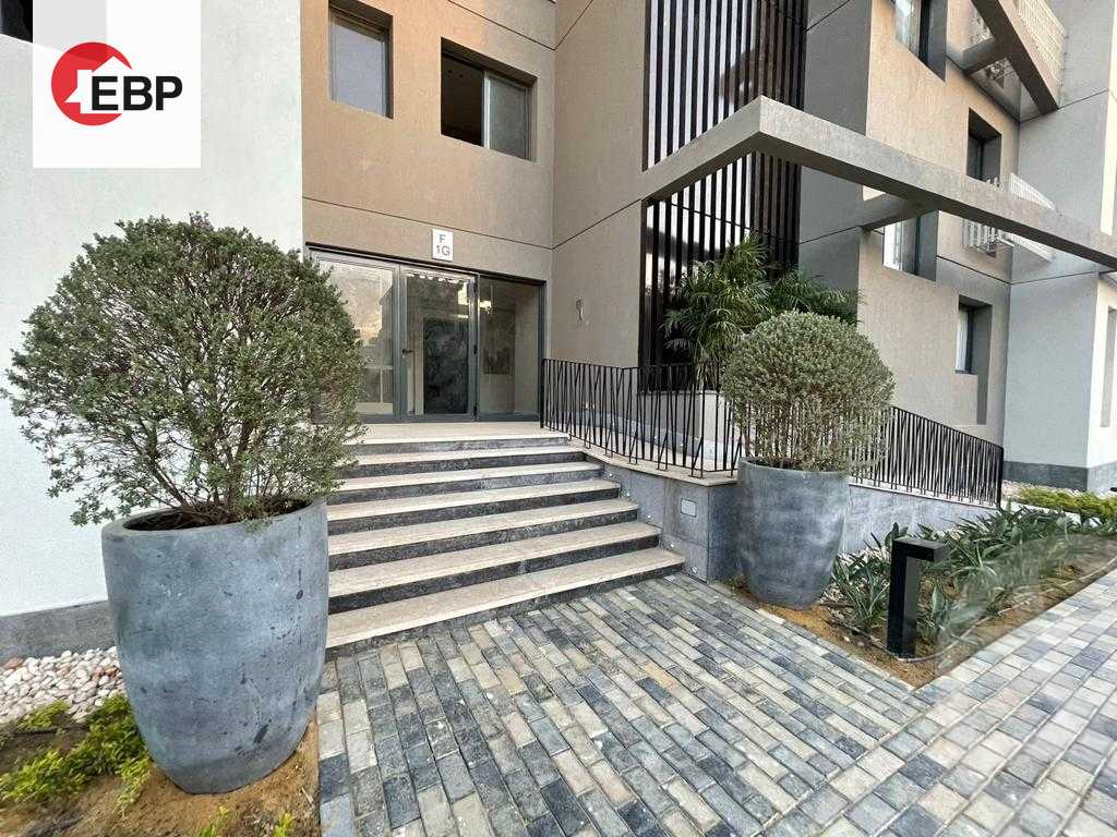 https://aqarmap.com.eg/en/listing/4561471-for-sale-cairo-new-cairo-compounds-kmbwnd-sky-kwndwz-swdyk-villette