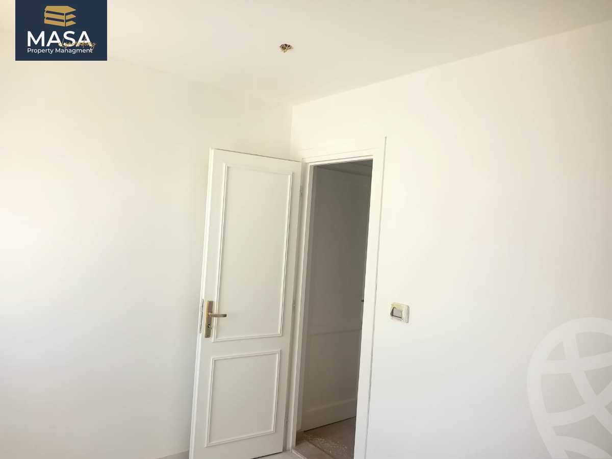 https://aqarmap.com.eg/en/listing/5461639-for-rent-cairo-new-cairo-madinaty-lmntq-lwl-fylt-talaat-mostafa-rd