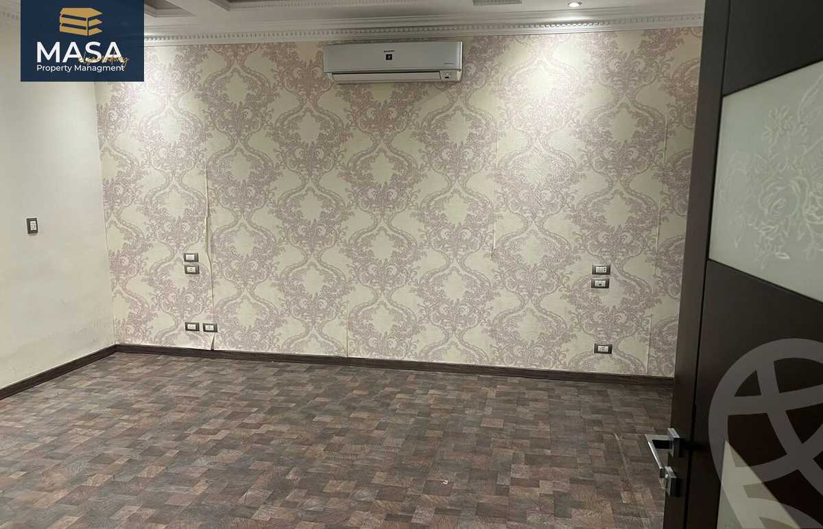 https://aqarmap.com.eg/en/listing/5503696-for-sale-cairo-new-cairo-lrhb-city-phase-5-talaat-mostafa-st