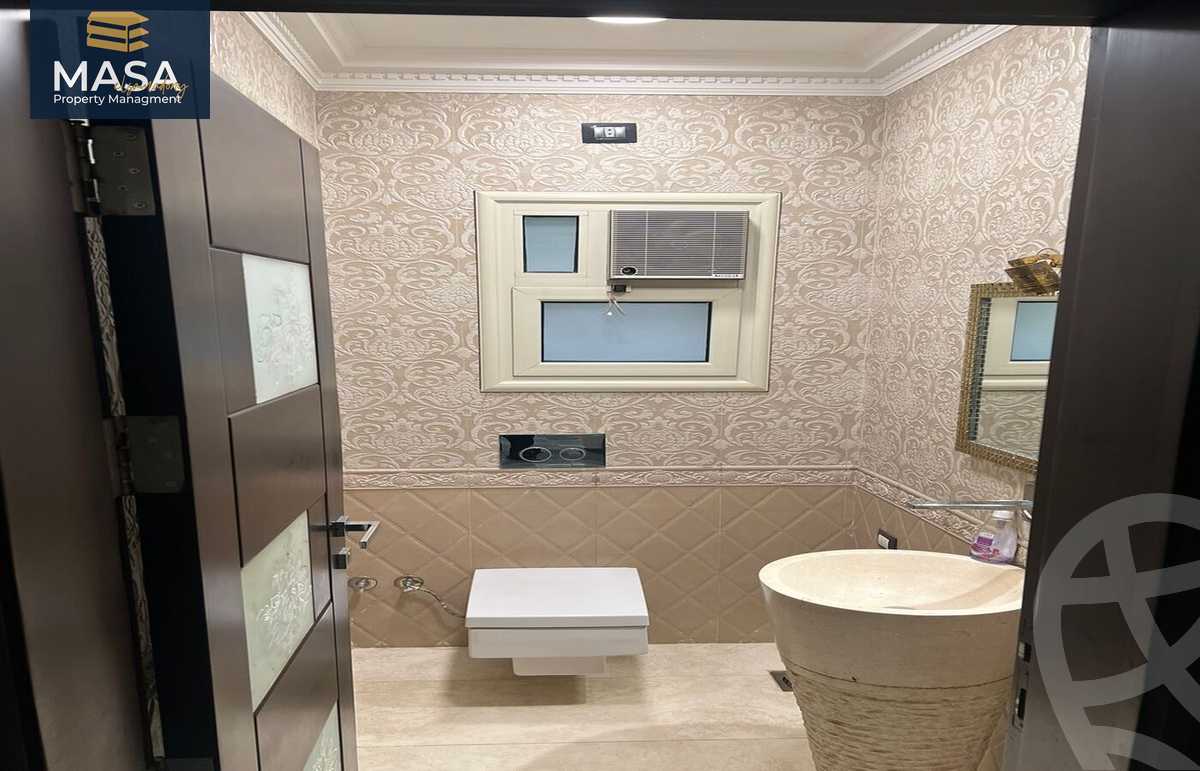 https://aqarmap.com.eg/en/listing/5503696-for-sale-cairo-new-cairo-lrhb-city-phase-5-talaat-mostafa-st