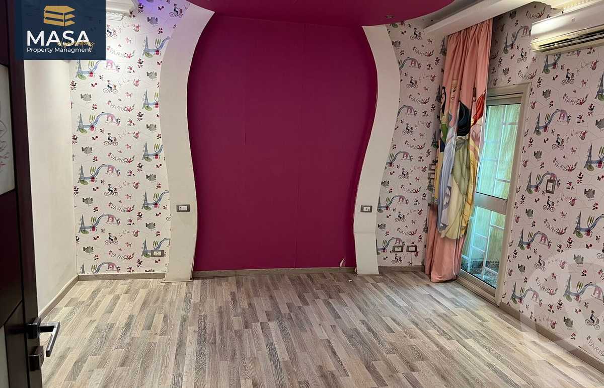 https://aqarmap.com.eg/en/listing/5592419-for-sale-cairo-new-cairo-lrhb-city-mtdd-lrhb-phase-7