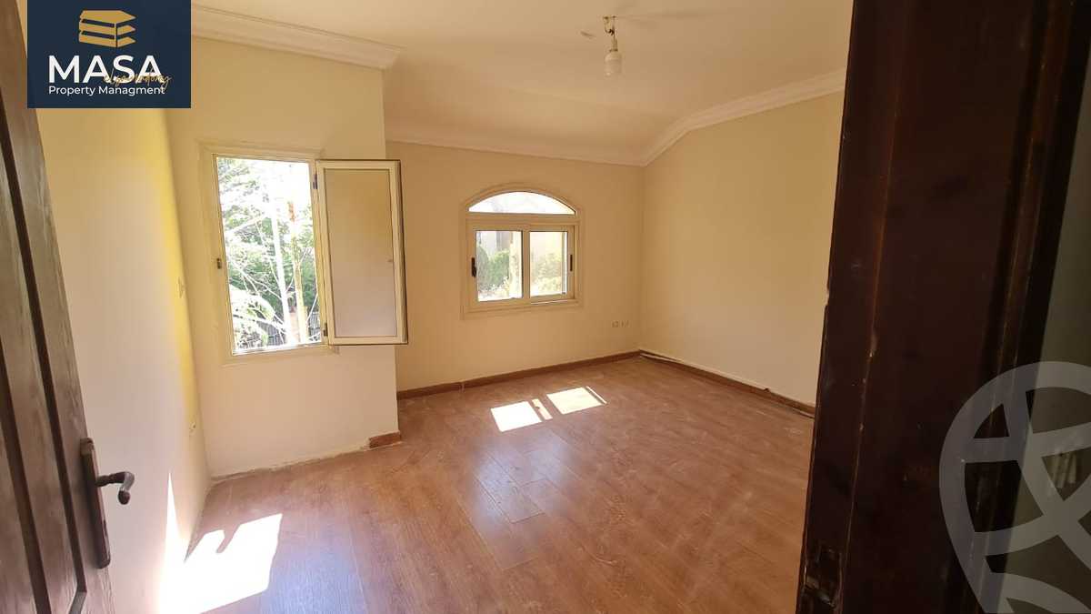 https://aqarmap.com.eg/en/listing/5927356-for-sale-cairo-new-cairo-madinaty-lmntq-lwl-fylt-talaat-mostafa-rd
