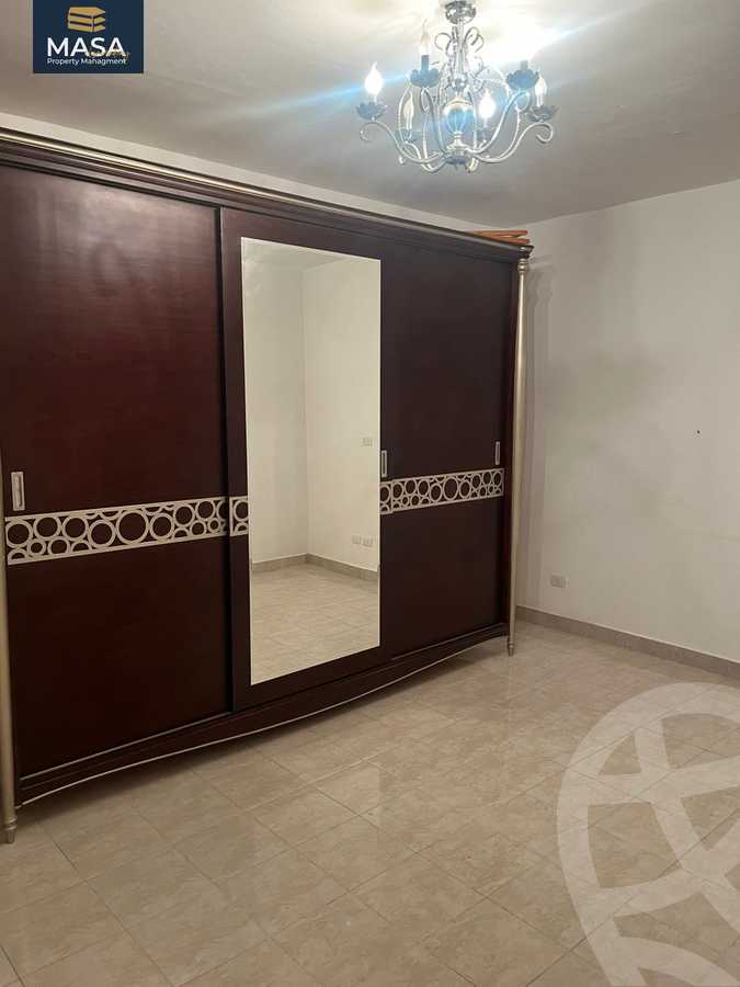 https://aqarmap.com.eg/en/listing/6383951-for-sale-cairo-new-cairo-lrhb-city-phase-2-amr-ibn-el-aas-st