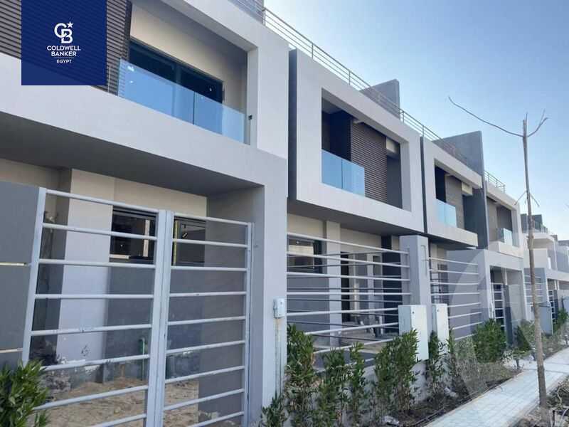 https://aqarmap.com.eg/en/listing/4065465-for-sale-cairo-new-cairo-compounds-el-patio-oro