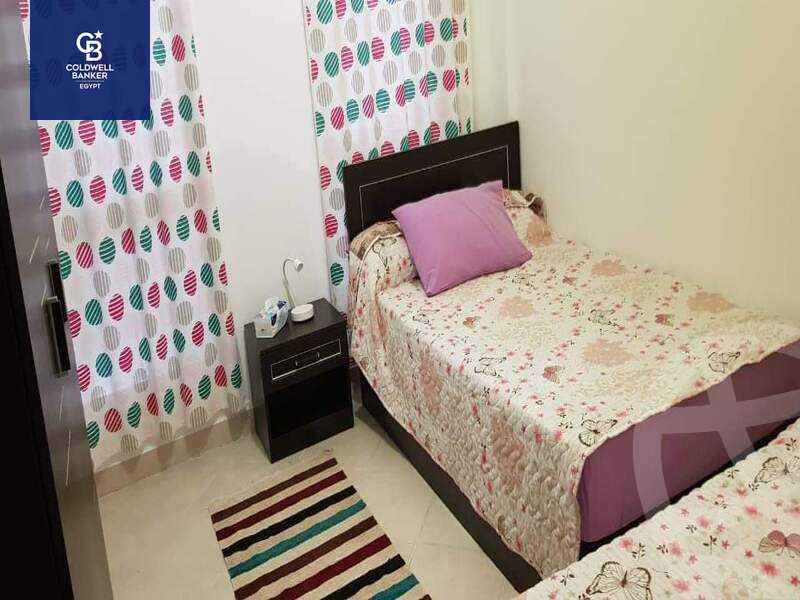 https://aqarmap.com.eg/en/listing/4129047-for-sale-amwaj-1