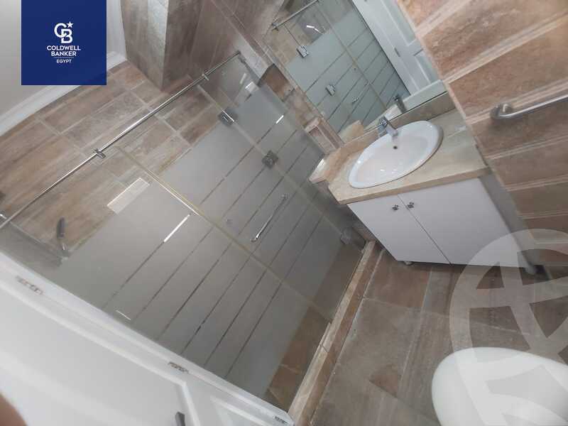 https://aqarmap.com.eg/ar/listing/4152875-for-rent-cairo-new-cairo-compounds-mountain-view-1