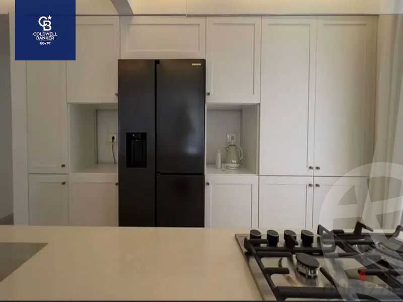https://aqarmap.com.eg/en/listing/4154777-for-sale-cairo-el-sheikh-zayed-city-compounds-kmbwnd-wyst-twn-swdyk