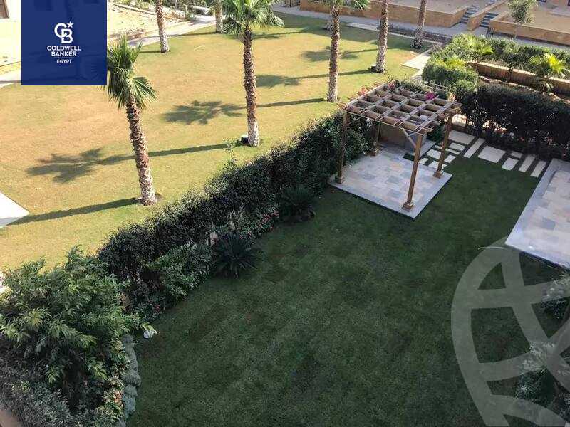 https://aqarmap.com.eg/en/listing/4155219-for-sale-cairo-el-sheikh-zayed-city-compounds-kmbwnd-wyst-twn-swdyk