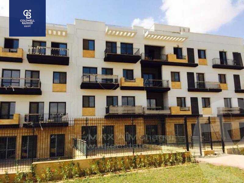 https://aqarmap.com.eg/ar/listing/4277053-for-sale-cairo-el-sheikh-zayed-city-compounds-kmbwnd-wyst-twn-swdyk