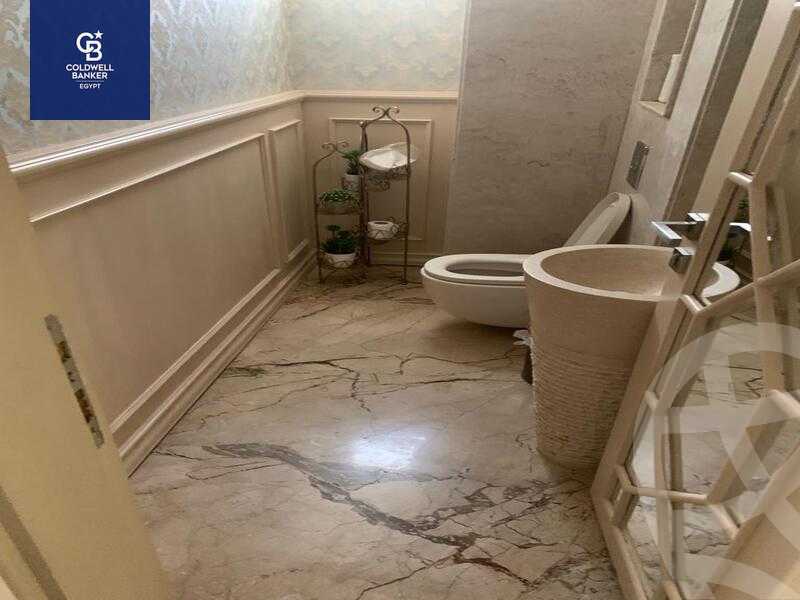 https://aqarmap.com.eg/ar/listing/4309905-for-sale-cairo-new-cairo-compounds-kmbwnd-sky-kwndwz-swdyk-villette