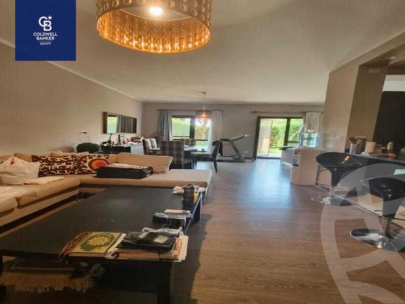 https://aqarmap.com.eg/ar/listing/4328667-for-sale-cairo-el-sheikh-zayed-city-compounds-kmbwnd-wyst-twn-swdyk